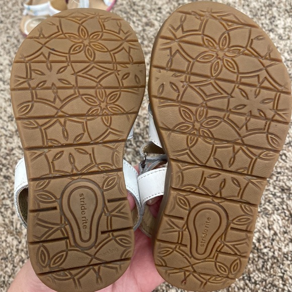 Stride Rite Sandals - Picture 4 of 7